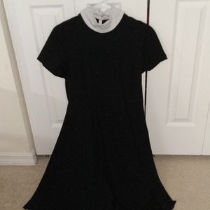 Deandri short sleeve dress, white collar